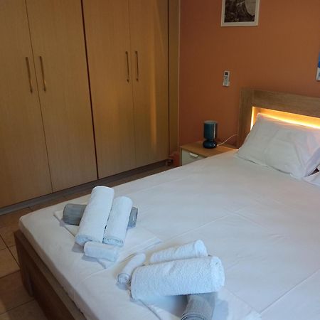 Apartament Sofia'S Garden Néa Péramos Zewnętrze zdjęcie