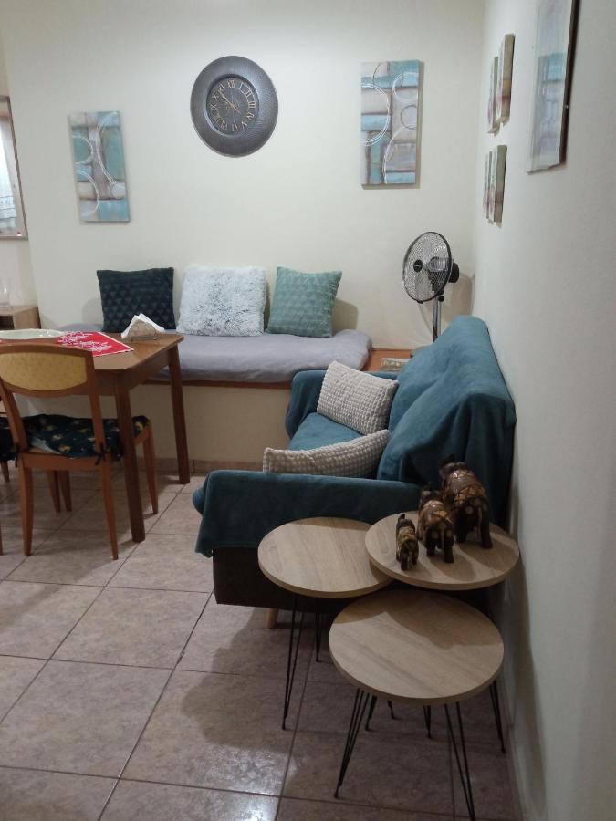 Apartament Sofia'S Garden Néa Péramos Zewnętrze zdjęcie
